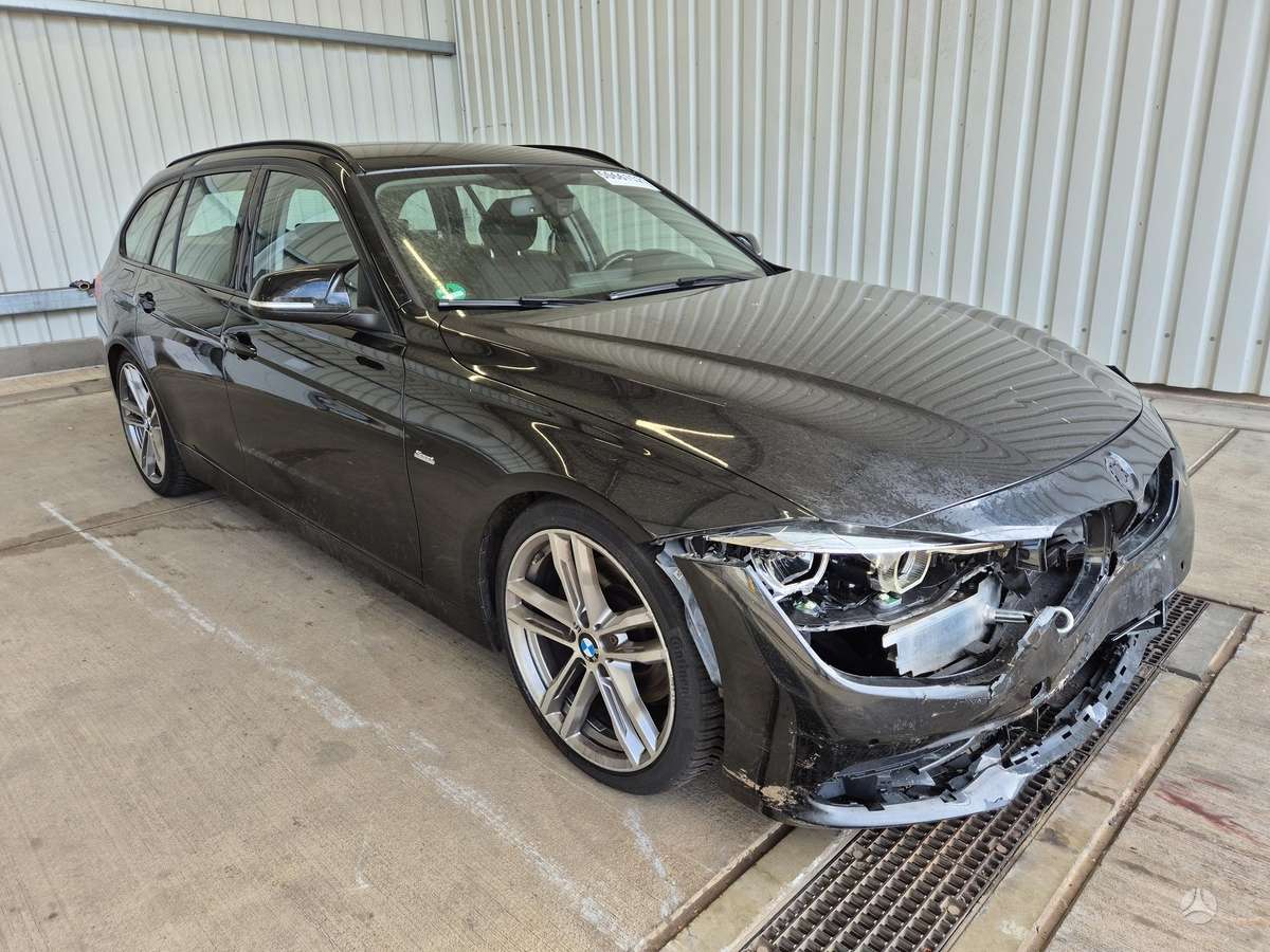 BMW 330, 3.0 l., universalas