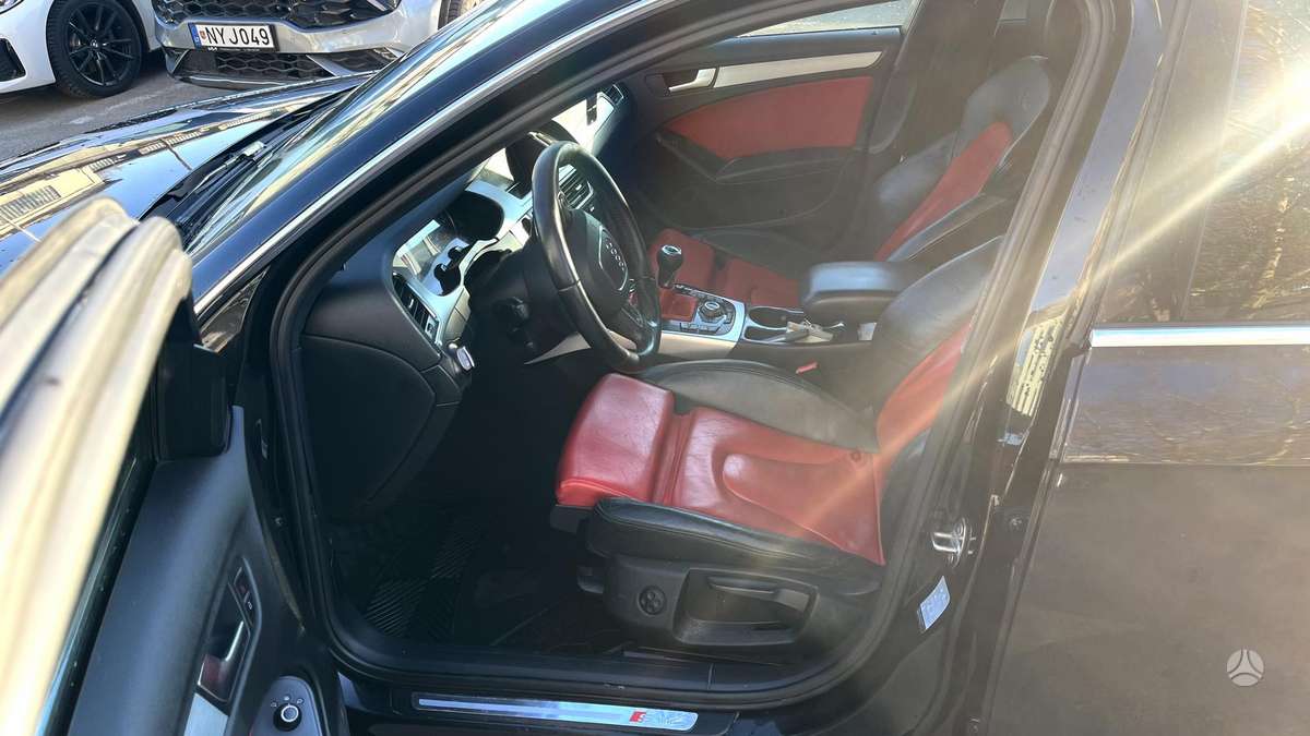 Audi A4, 2.7 l., universalas