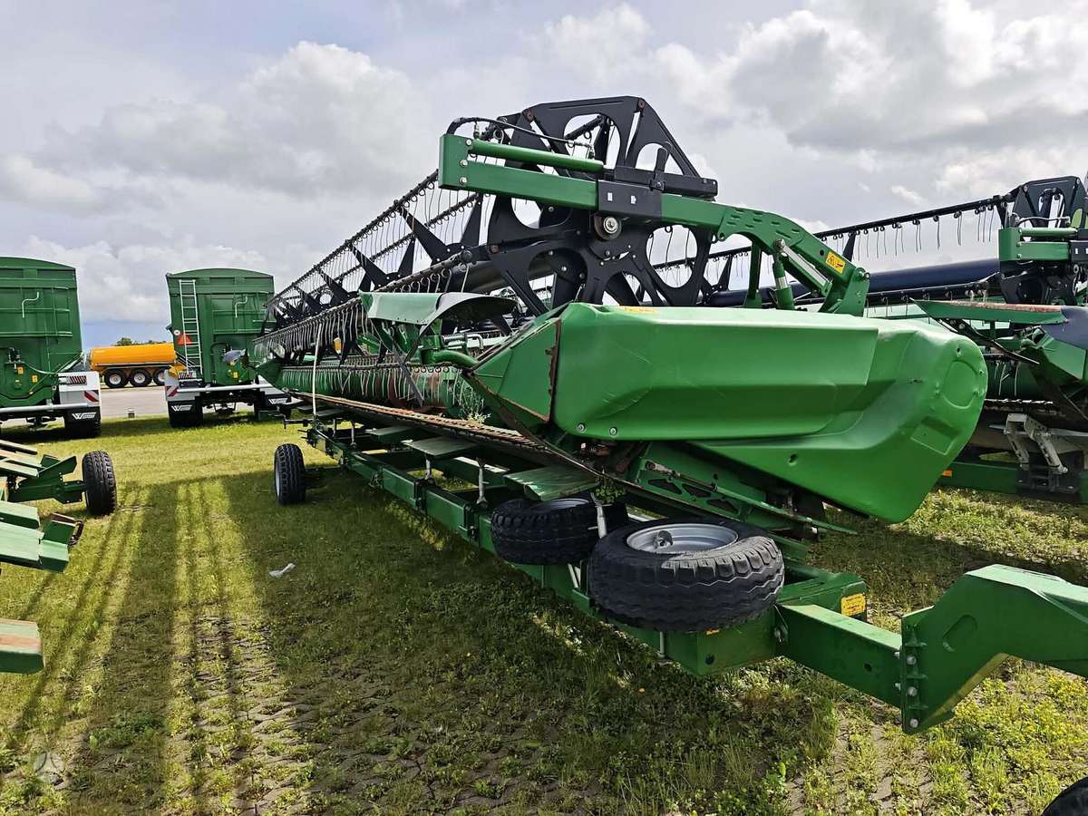 John Deere S680, kombaini