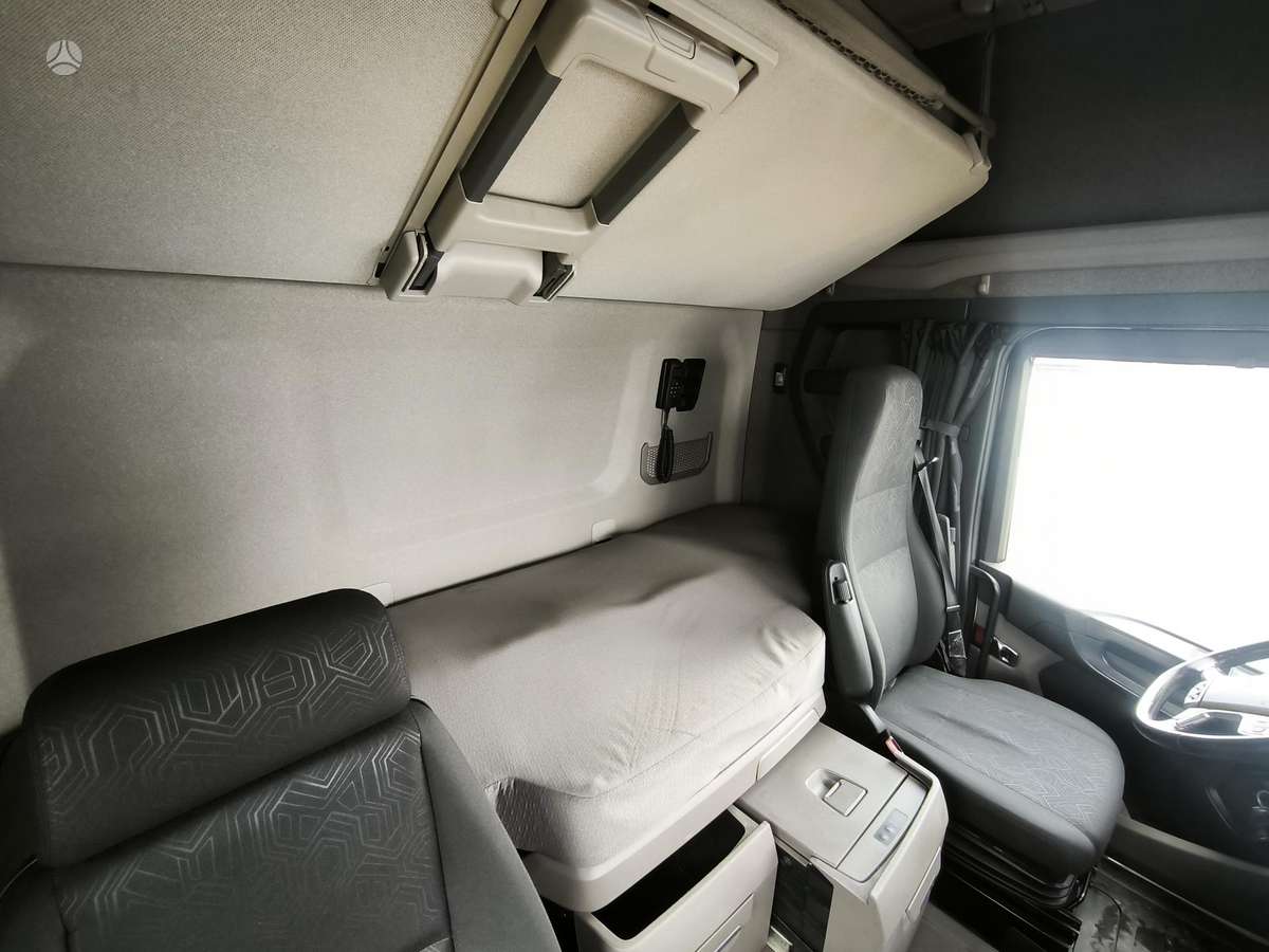 Scania R450 be EGR, double sleeper