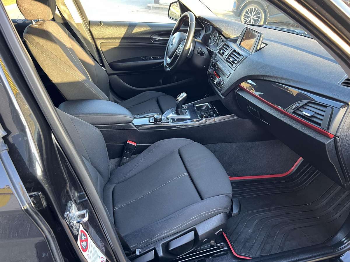 BMW 120, 2.0 l., hatchback