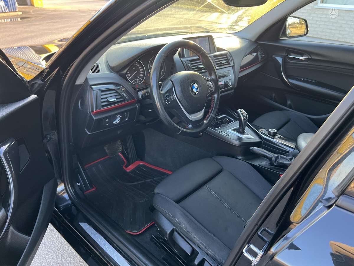 BMW 120, 2.0 l., Хэтчбек