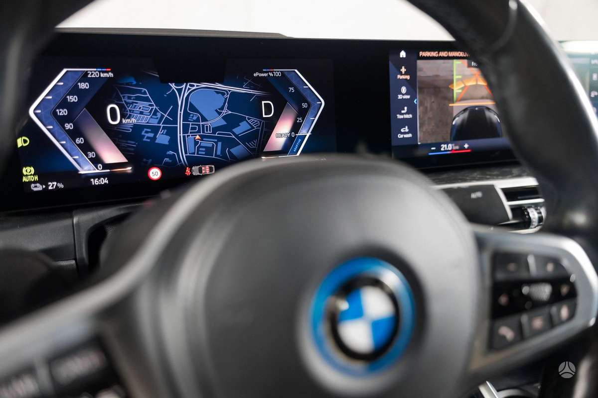 BMW i4, 84 kWh, hatchback
