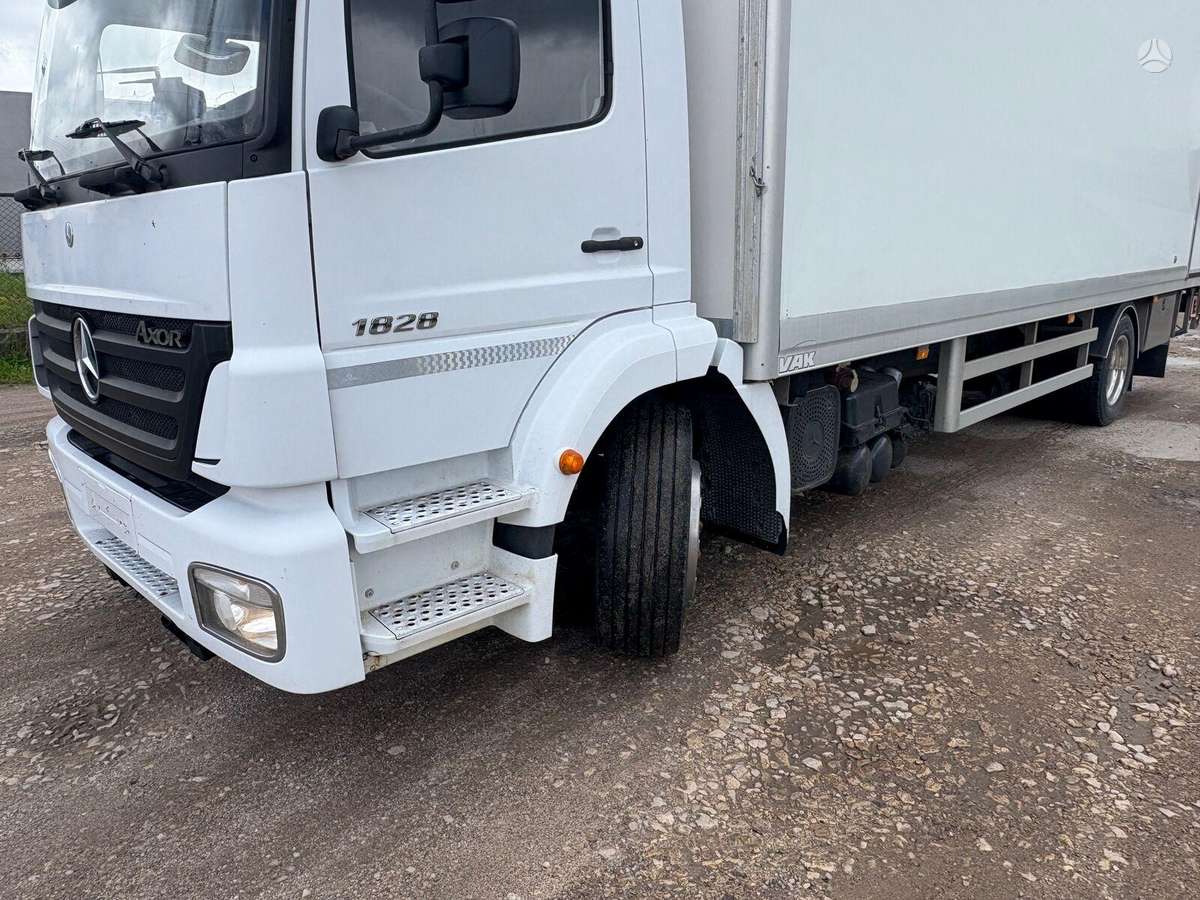 Mercedes-Benz Axor, рефрижераторы