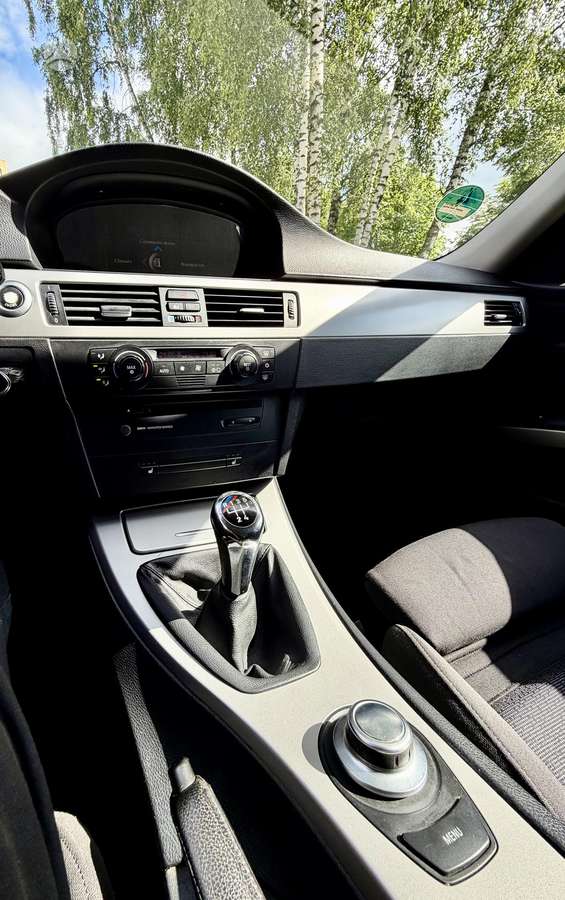BMW 320, wagon