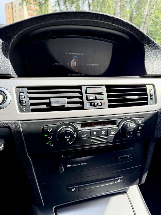 BMW 320, wagon