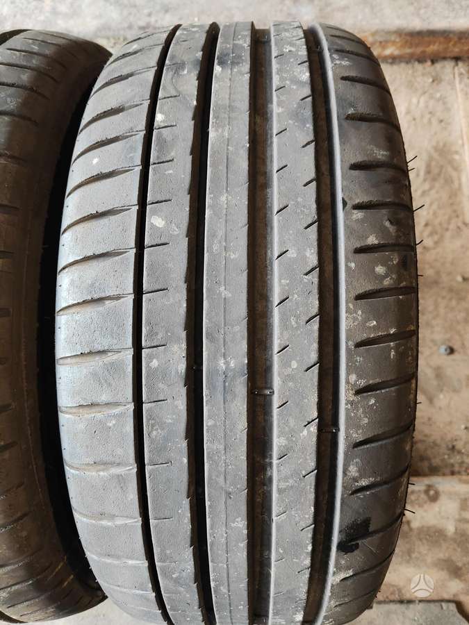 Michelin, летние 225/40 R18