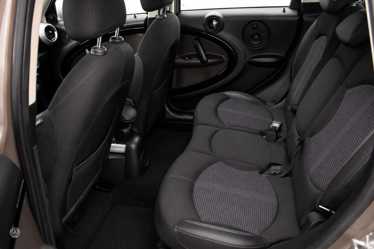 Mini Cooper SD, 2.0 l., hatchback