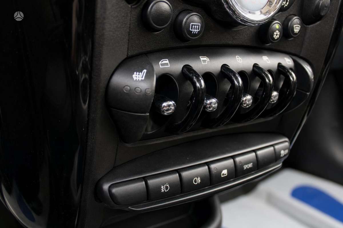 Mini Cooper SD, 2.0 l., hatchback