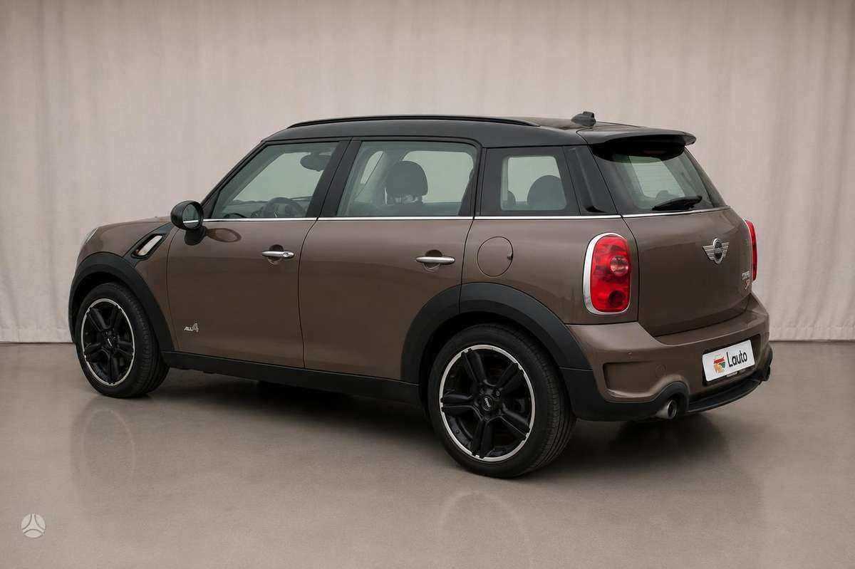 Mini Cooper SD, 2.0 l., hatchback
