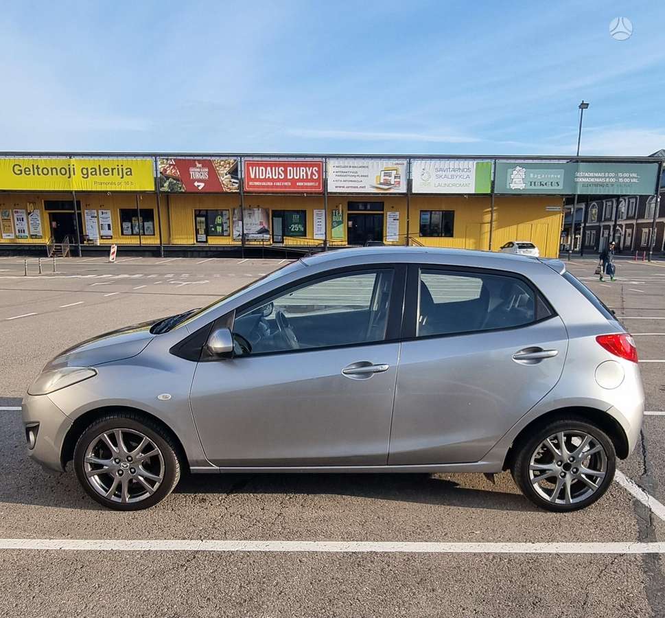 Mazda 2, 1.6 l., hečbekas