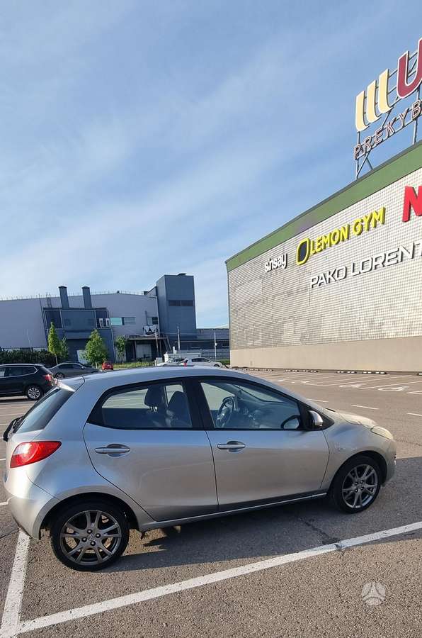 Mazda 2, 1.6 l., hečbekas