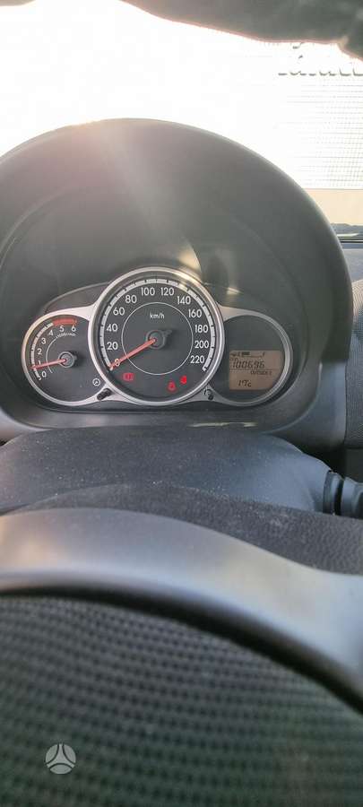 Mazda 2, 1.6 l., hečbekas