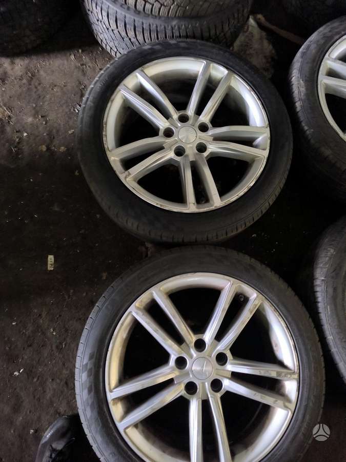 TESLA, lengvojo lydinio, R19