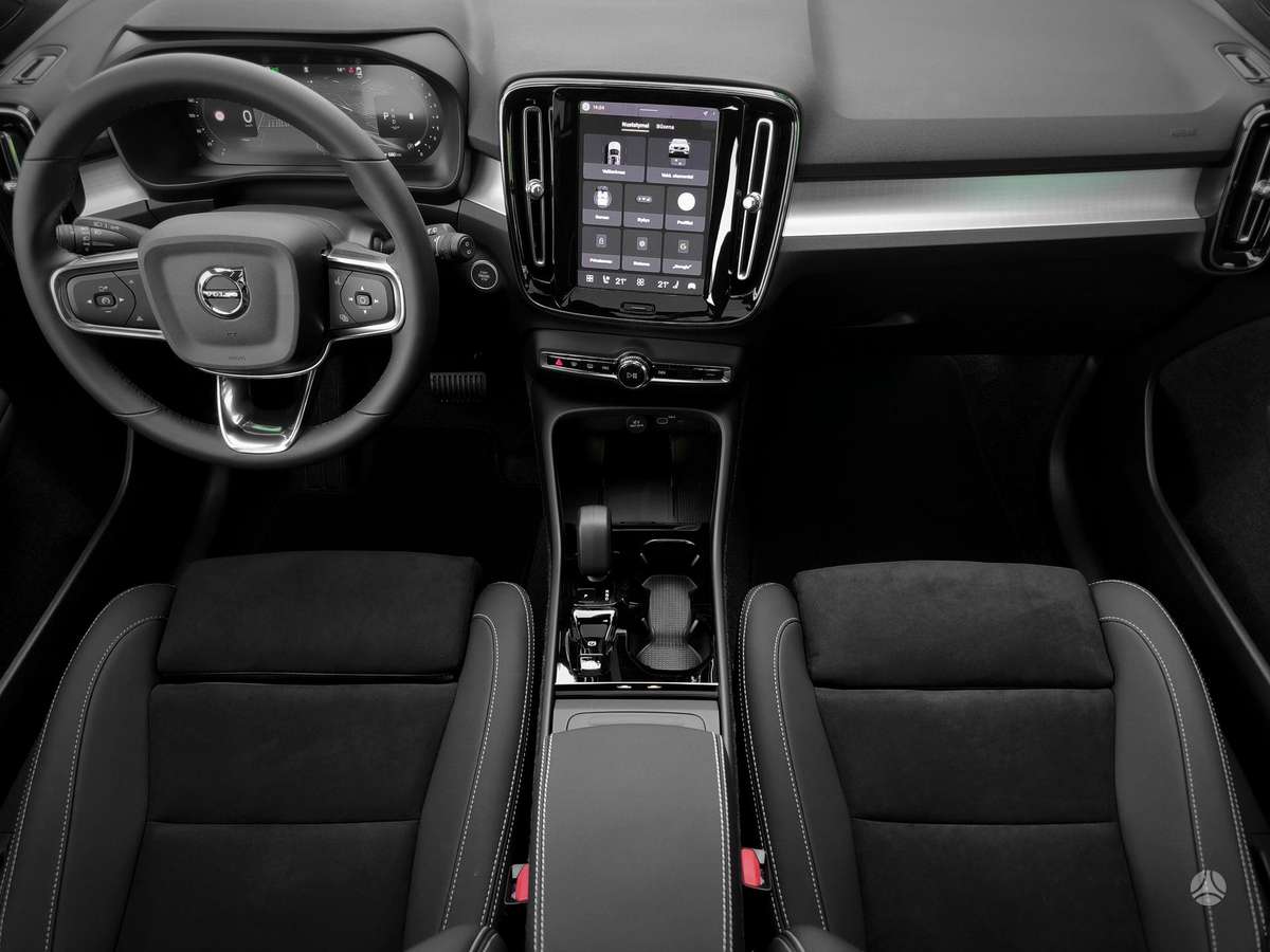 Volvo XC40 - 8