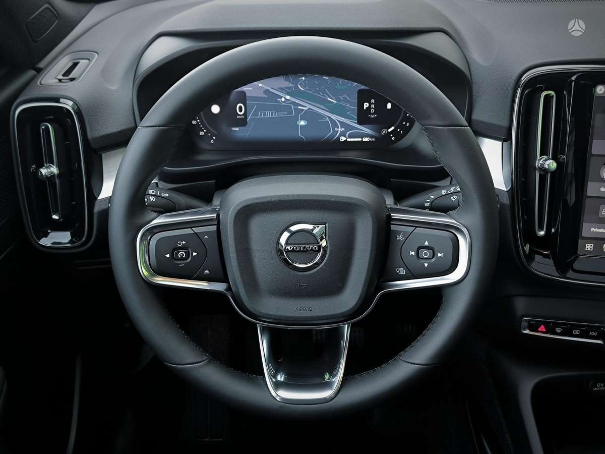 Volvo XC40 - 9