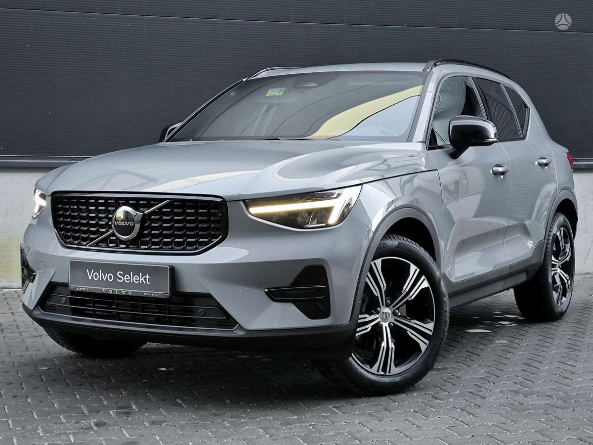 Volvo XC40 - 1