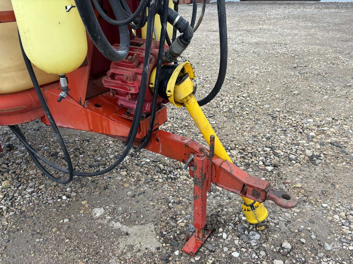 Hardi 12M - 1000L, sprayers