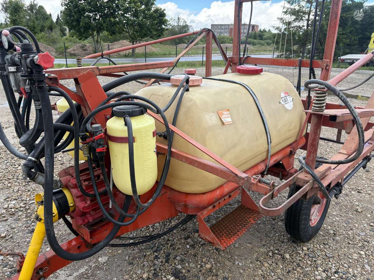 Hardi 12M - 1000L, sprayers