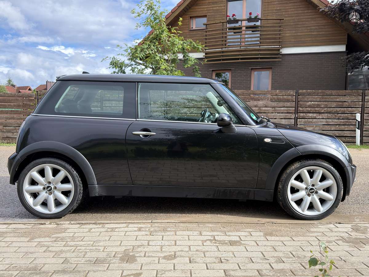Mini Cooper, 1.6 l., Хэтчбек
