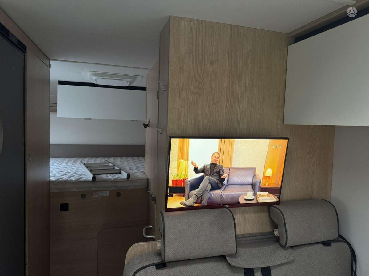 LMC A690  Tourer, campers