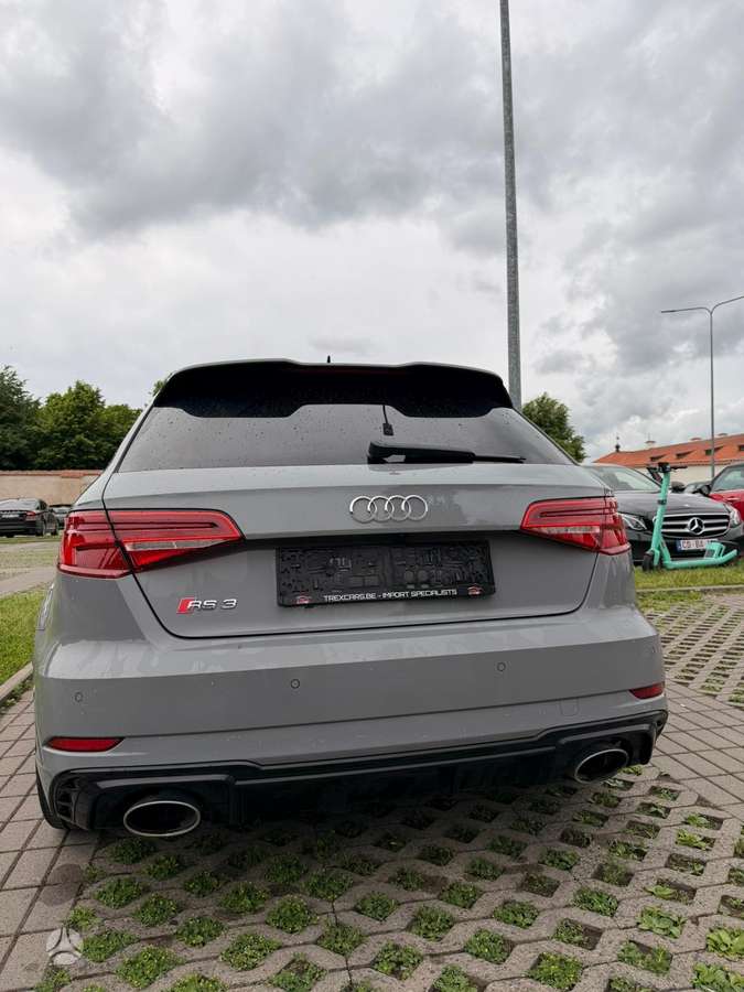 Audi RS 3, 2.5 l., Хэтчбек