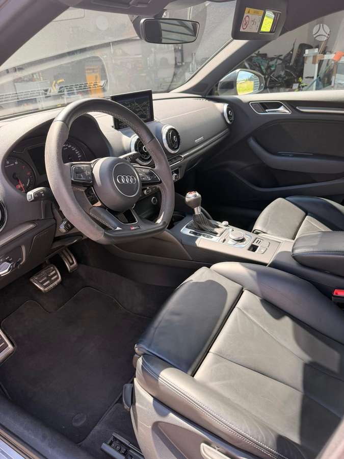 Audi RS 3, 2.5 l., Хэтчбек
