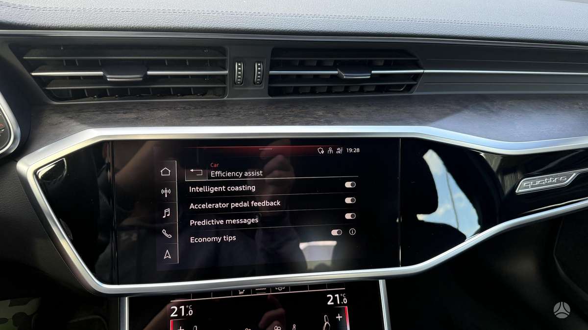 Audi A6, 2.0 l., universalas