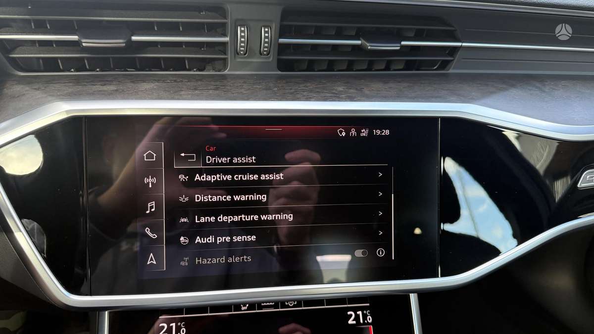 Audi A6, 2.0 l., universalas