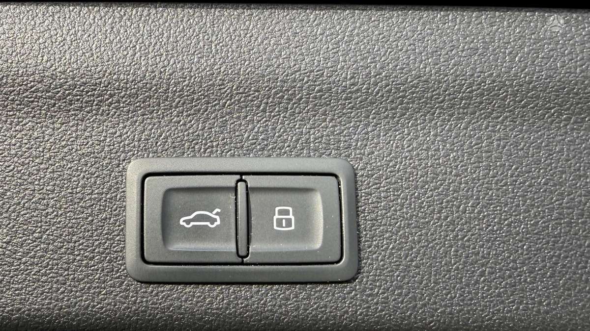 Audi A6, 2.0 l., universalas