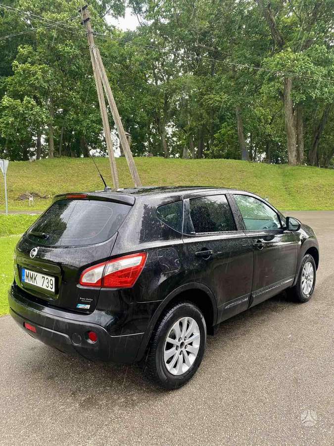 Nissan Qashqai, 1.5 l., off-road / crossover