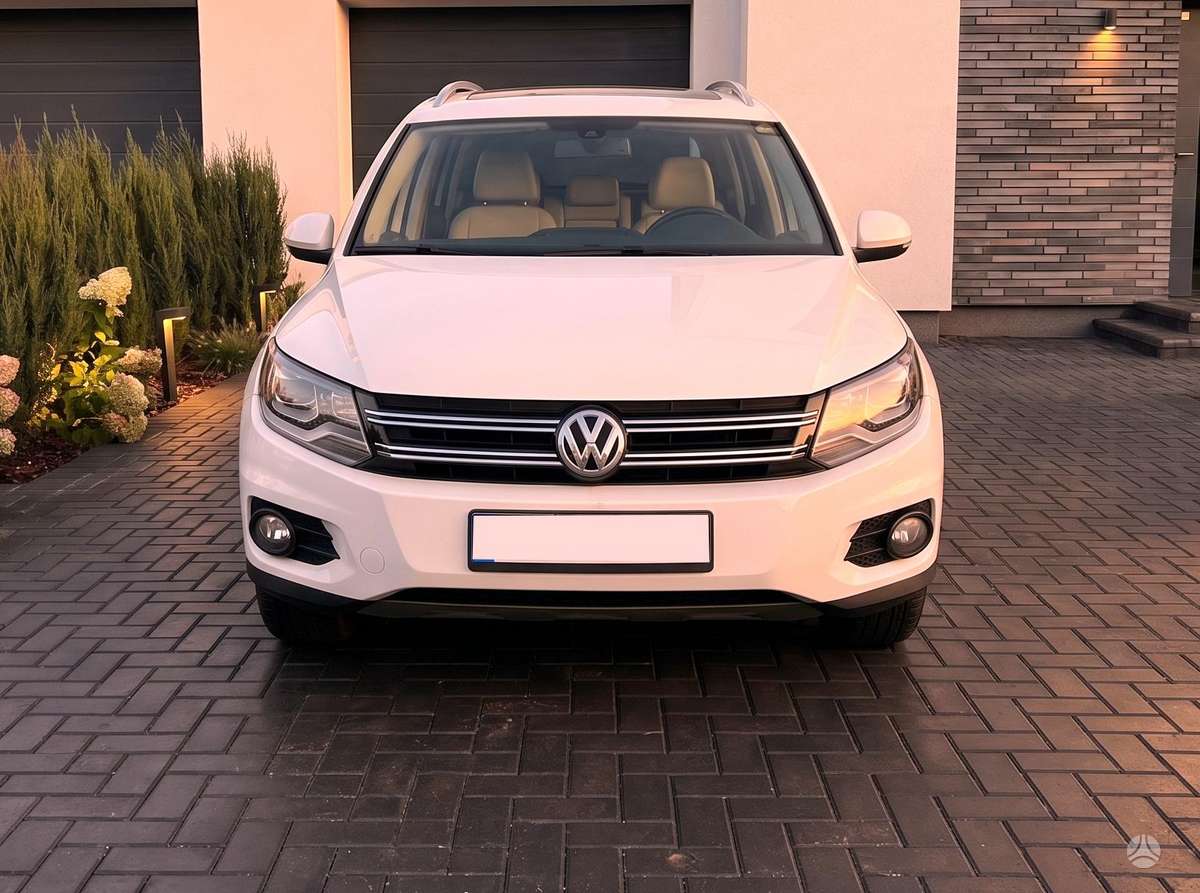 Volkswagen Tiguan - 2