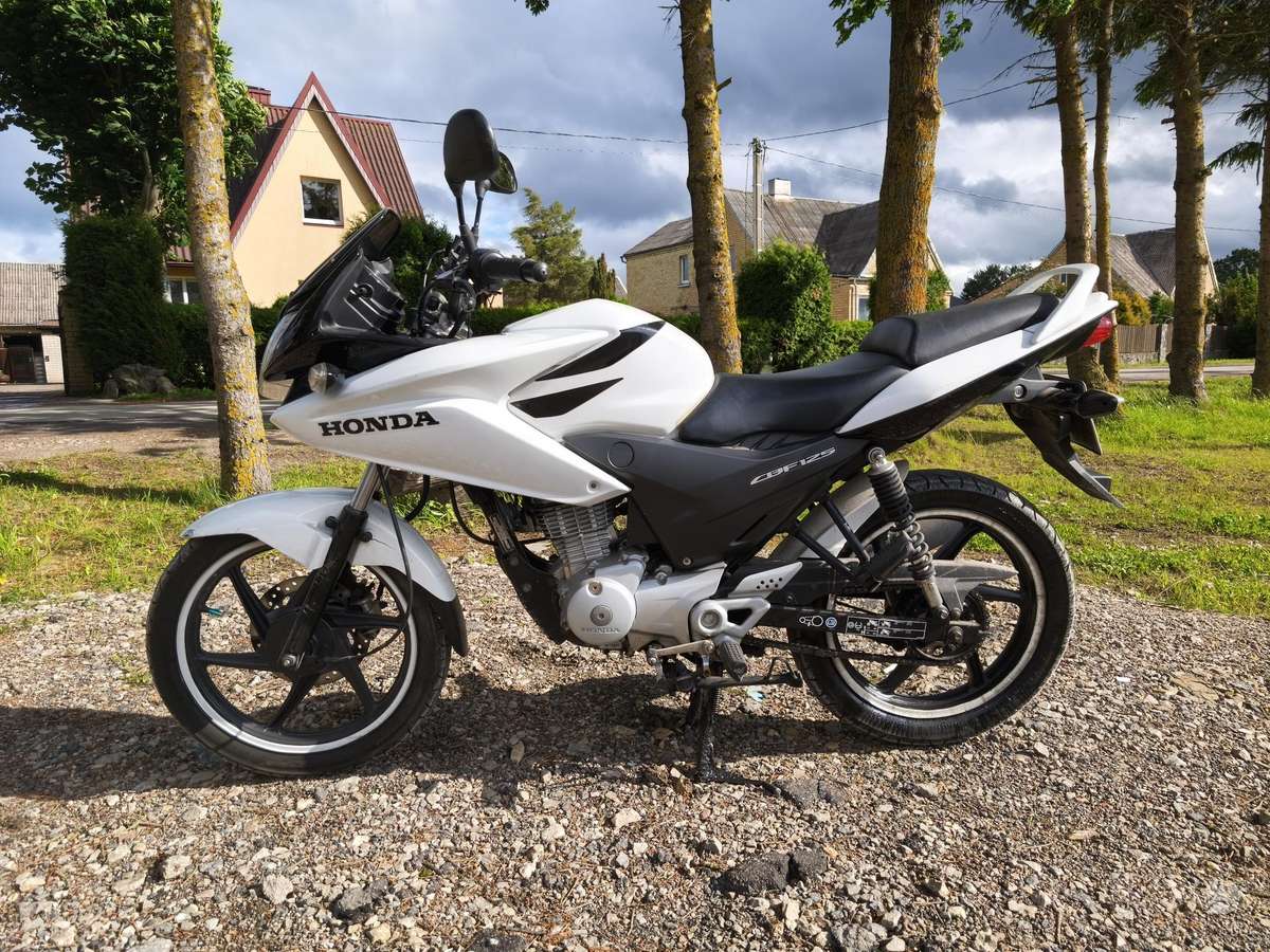 Honda CBF 125cc, street / classic