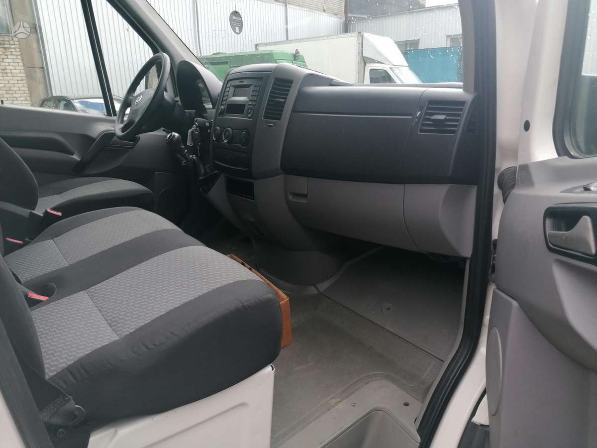 Volkswagen CRAFTER, бортовые