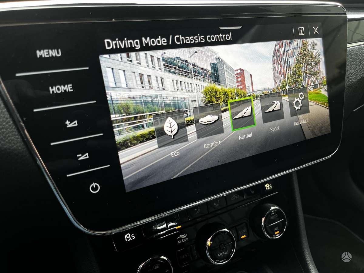 Skoda Superb, 2.0 l., hatchback