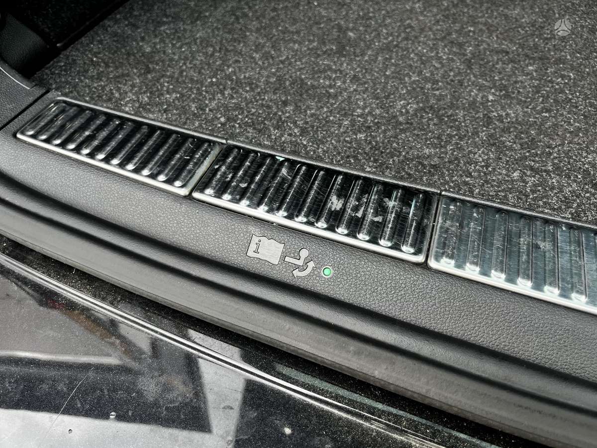 Skoda Superb, 2.0 l., hatchback