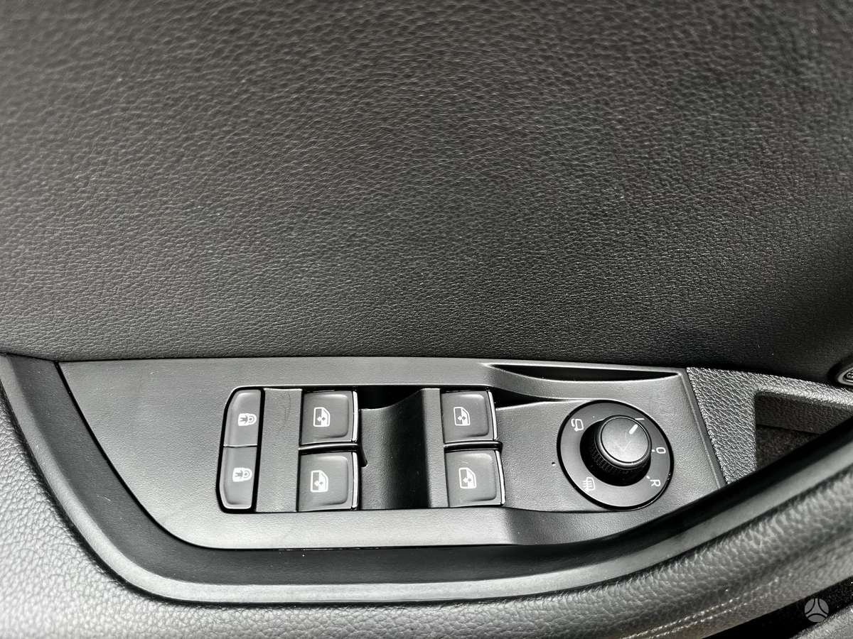 Skoda Superb, 2.0 l., hatchback
