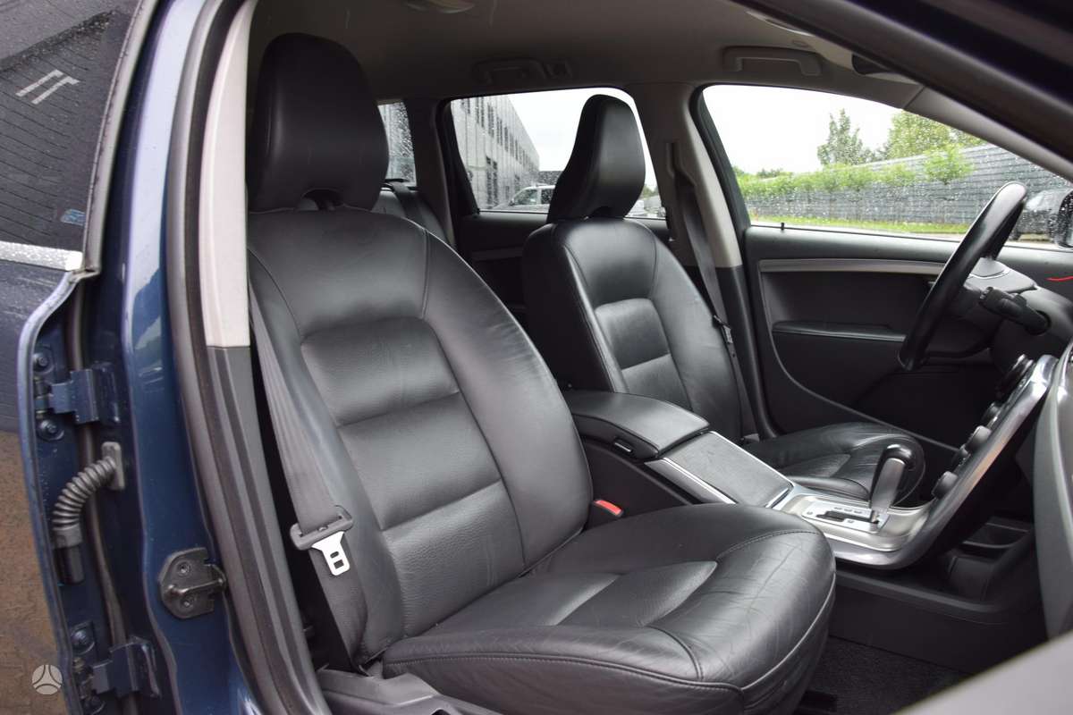 Volvo V70, 1.6 l., Универсал