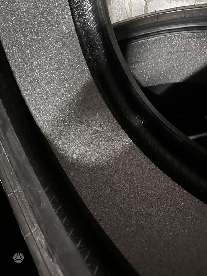 Pirelli, летние 235/35 R20