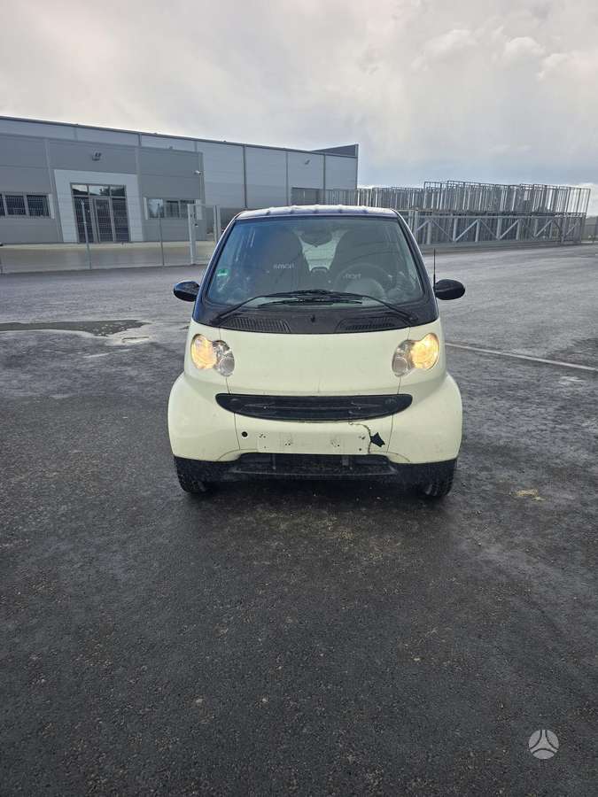 Smart Fortwo Coupe - 2