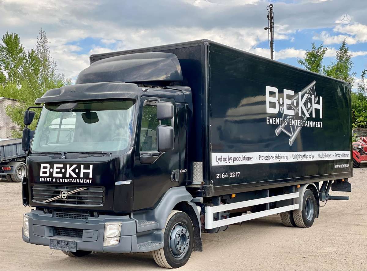 Volvo FL, box trucks / box vans