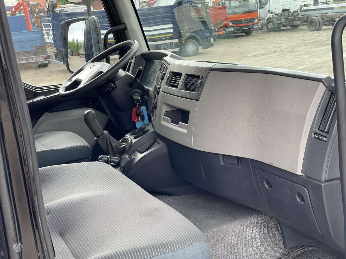 Volvo FL, kietašoniai