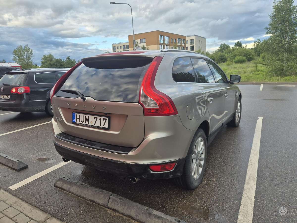Volvo XC60 - 4