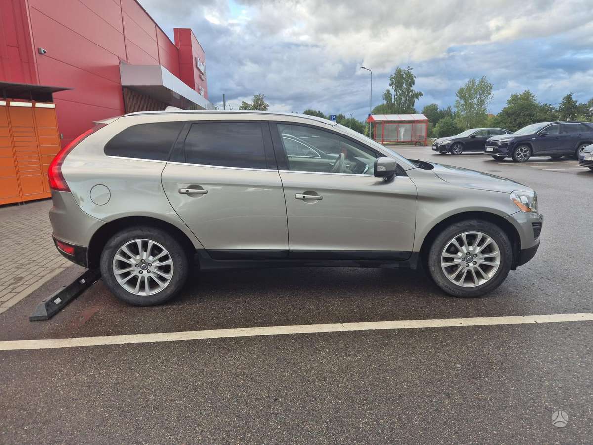 Volvo XC60 - 5