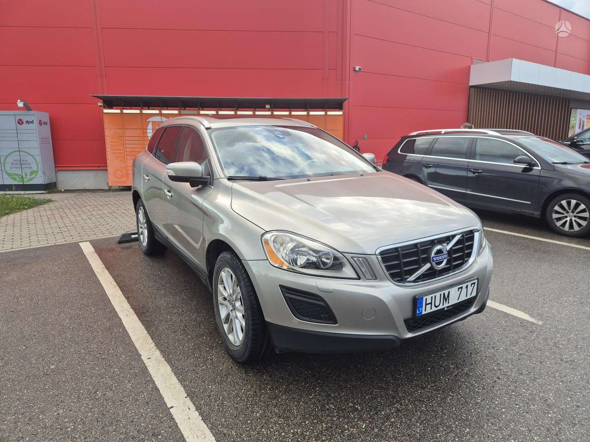 Volvo XC60 - 1