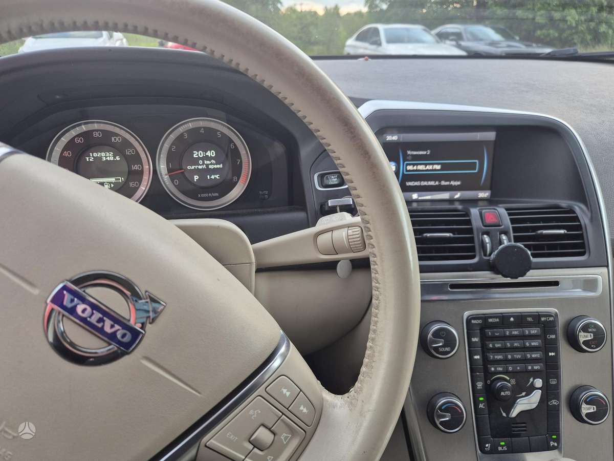 Volvo XC60 - 12