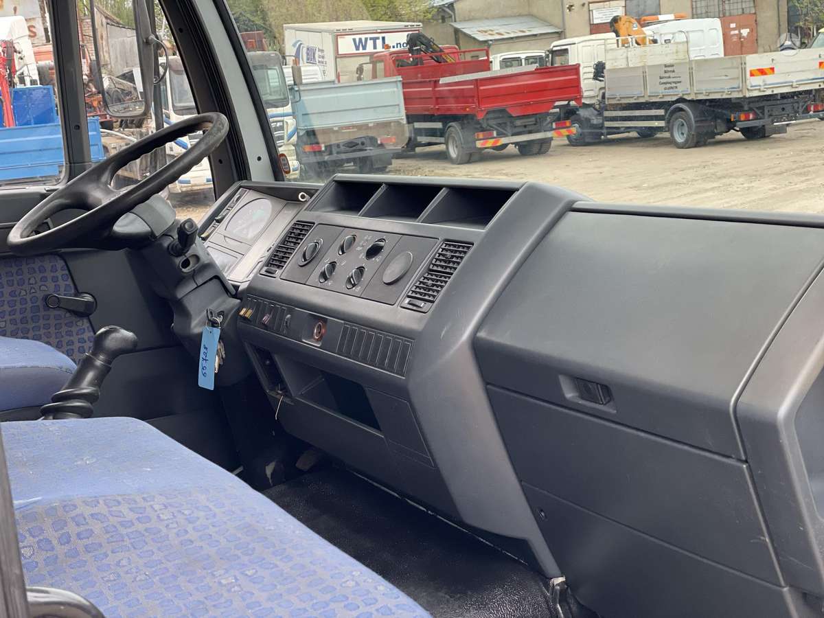 MAN LE, flatbeds