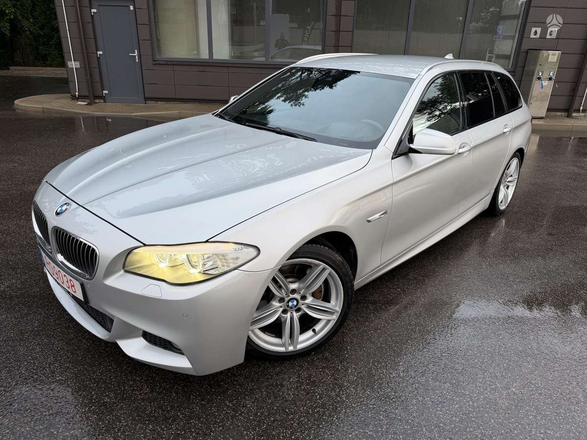 BMW 530, 3.0 l., wagon