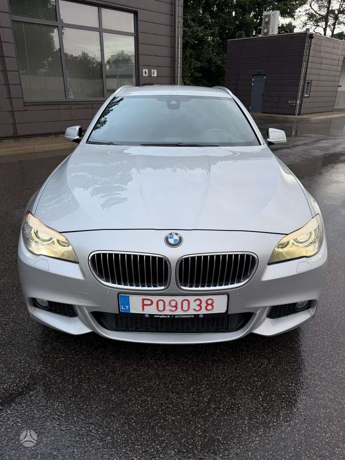BMW 530, 3.0 l., wagon