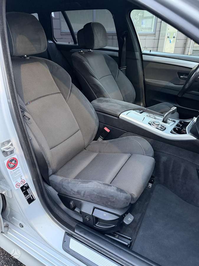 BMW 530, 3.0 l., wagon